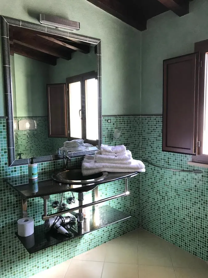 Villa Nuragica Sardegna Bacu Abis 0*,  إيطاليا