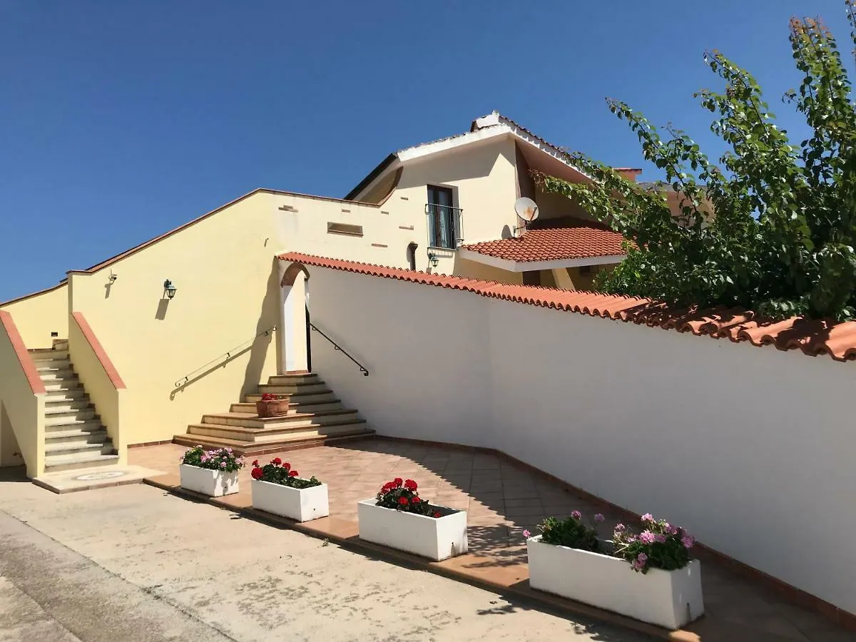 Villa Nuragica Sardegna Bacu Abis Italy